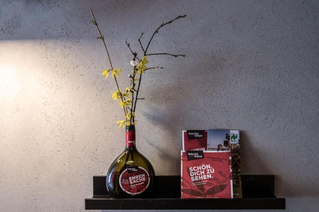 Biobausewein Wein Hotel Leben Iphofen Luaran gambar