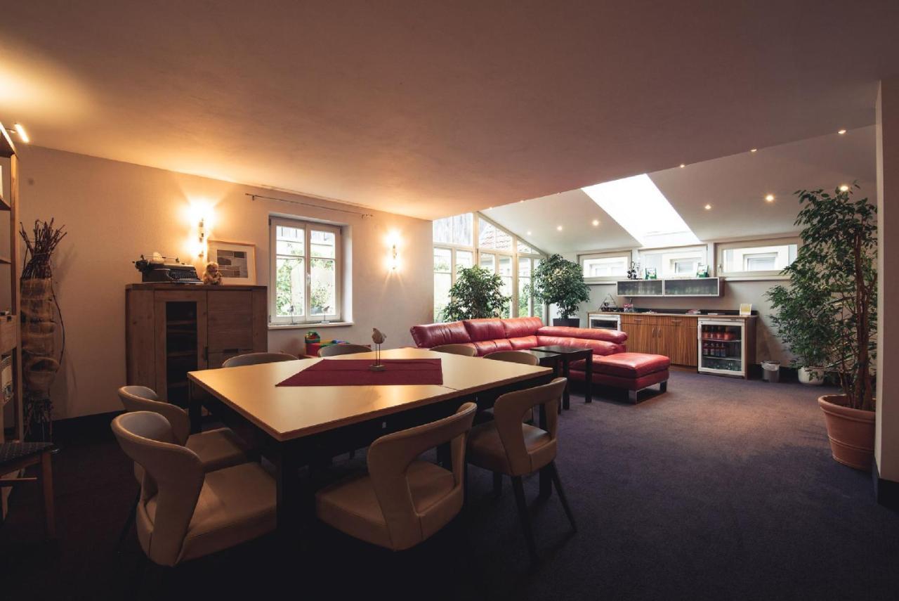 Biobausewein Wein Hotel Leben Iphofen Luaran gambar