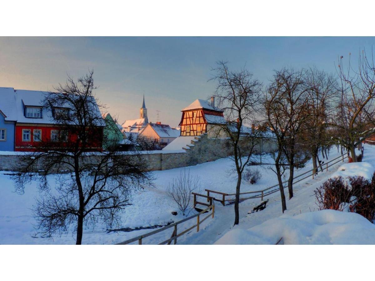 Biobausewein Wein Hotel Leben Iphofen Luaran gambar